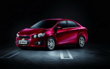 Chevrolet Aveo Sedan Pictures. The Aveo sedan will be listed