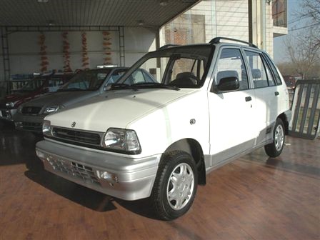 Wait one moment, for comparison a standard Chang'an Suzuki Alto. Delightful little car. Wait one moment, for comparison a standard Chang'an Suzuki Alto. Delightful little car.