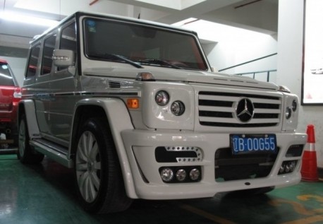This is the mighty ART MercedesBenz G55 AMG Streetline