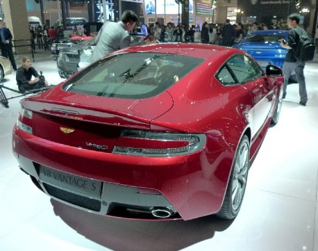 Aston Martin Dragon 88