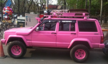 Pinky n cherokee Pinky n cherokee