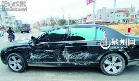 Bentley on Crash Time China Truck Hits Bentley Continental Flying Spur