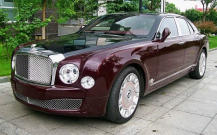 Spotted in China: Bentley Mulsanne Diamond Jubilee Edition ... Spotted in China: Bentley Mulsanne Diamond Jubilee Edition ...