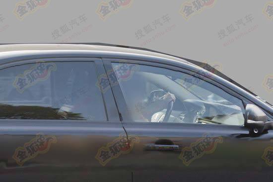 volvo-s80l-china-t-3.jpg