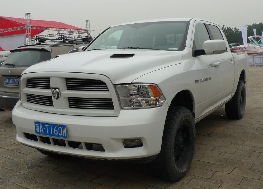 Dodge Ram 1500 Pickup Truck Is Matte White In China Carnewschina Dodge Ram 1500 Pickup Truck Is Matte White In China