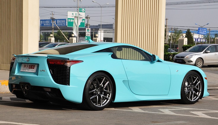 lexus-lfa-baby-blue-china-3.jpg?2aa5ff