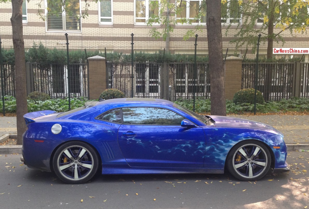 Spotted in China Chevrolet Camaro SS with some Skulls