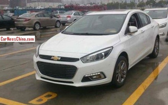 Spy Shots: 2015 Chevrolet Cruze is Naked in China