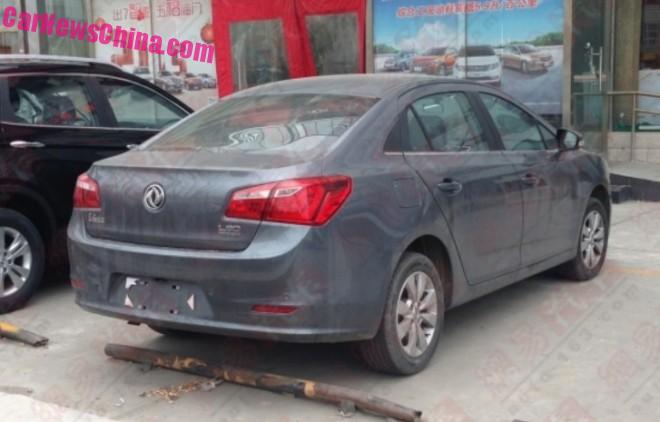 [SUJET OFFICIEL][CHINE] Citroën C4 C-Quatre [BZ3] - Page 2 Dongfeng-fengshen-l60-china-5-660x422