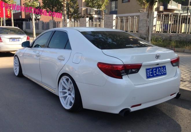 toyota-reiz-china-white-3-660x457.jpg?57382c