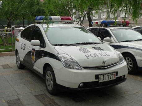 spotted in china toyota prius police car